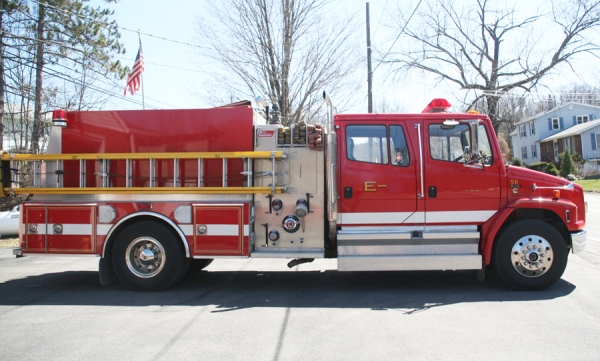 FireTruckBlog.com: Rigs for sale from Command Fire Apparatus. - Statter911