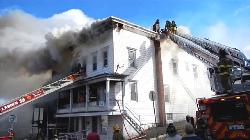Raw video from 3-alarm fire in Ashland, Pennsylvania - Statter911